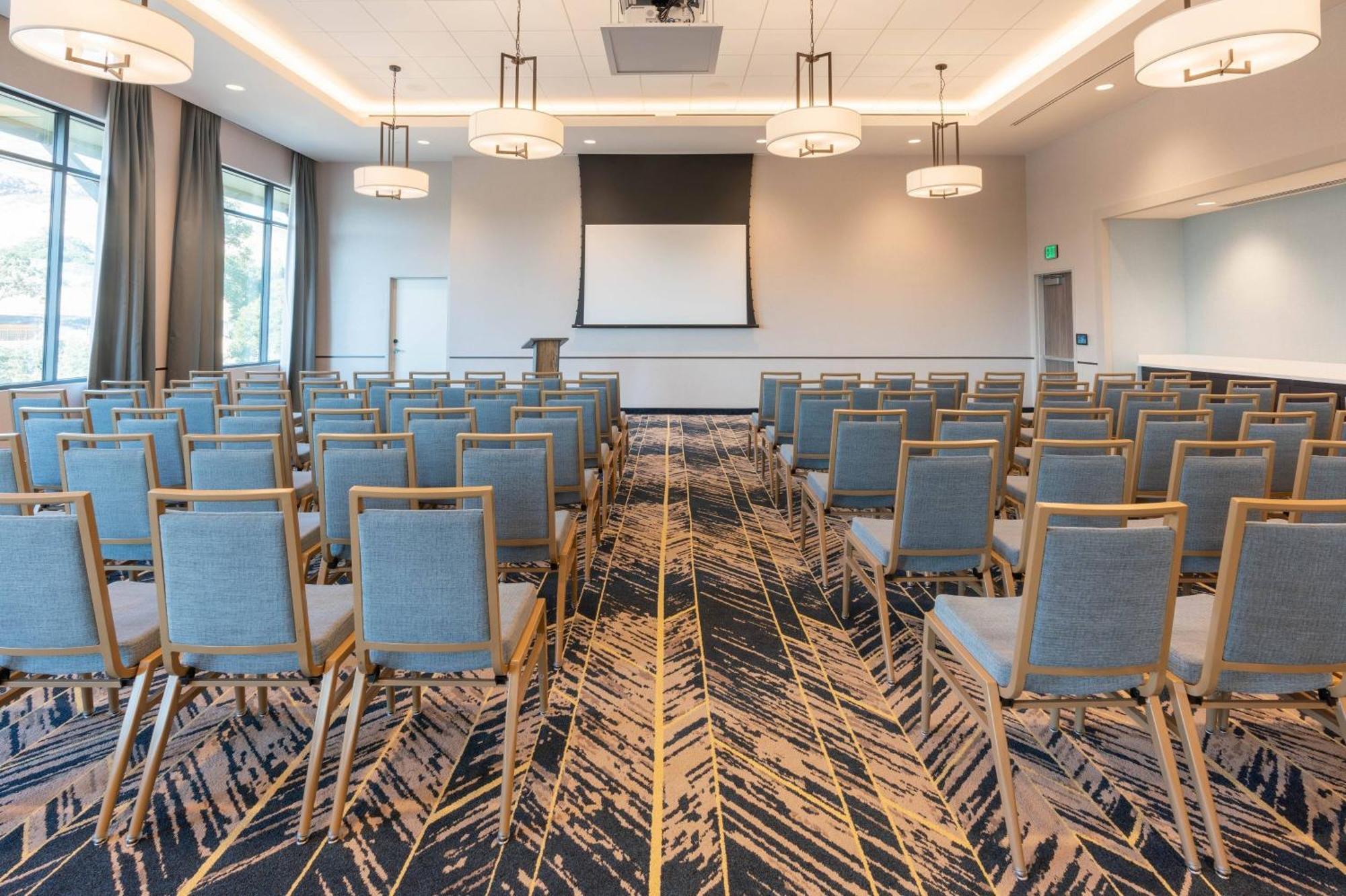 Courtyard By Marriott Thousand Oaks Agoura Hills Εξωτερικό φωτογραφία